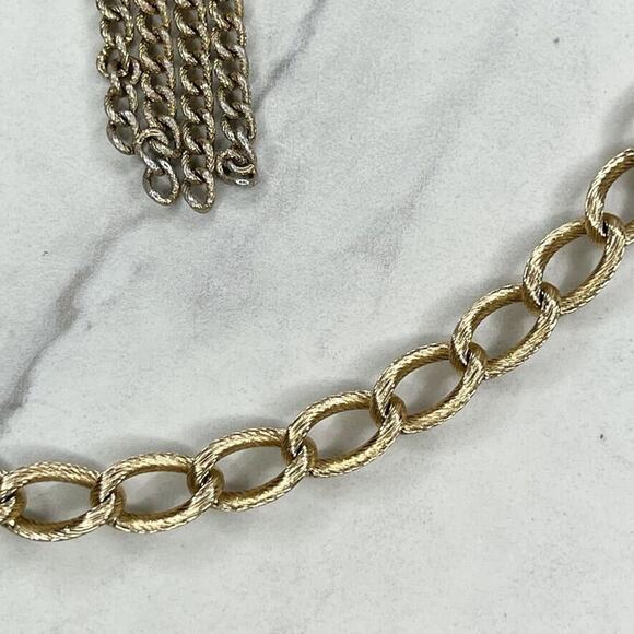 Gold Tone Chain Belt Textured Tassel Charm Boho Small (S) ✨ - Picture 7 of 10